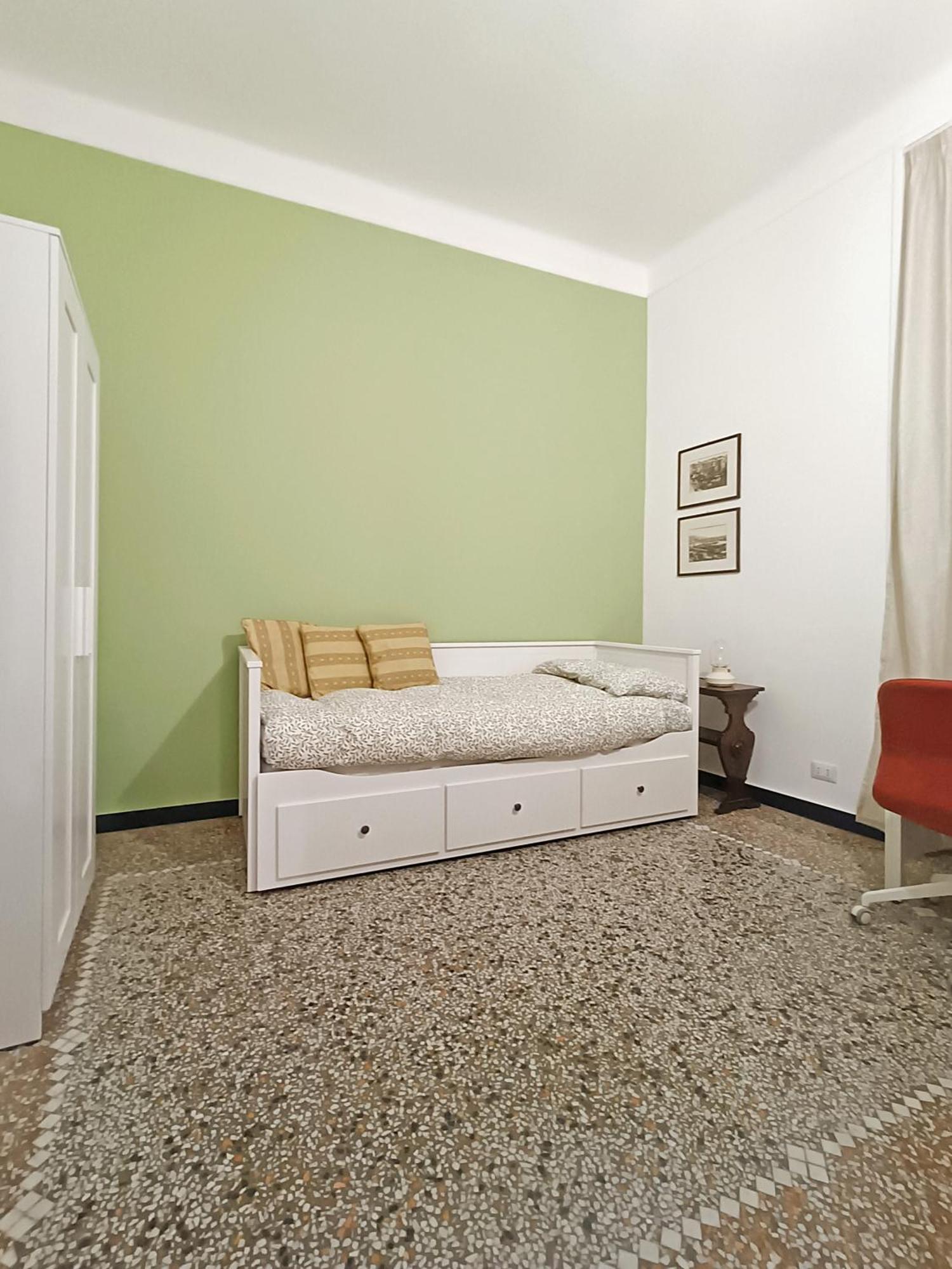 Ravecca Corner Centro Citta' Apartment Genoa Luaran gambar